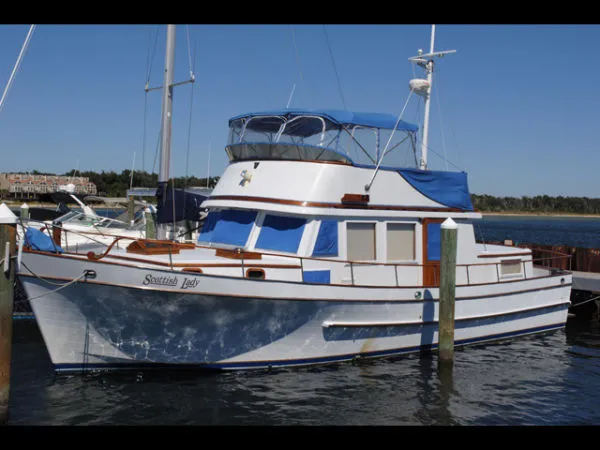Slide: The Image of Marine Trader Sedan 1978 - 0