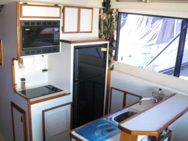 Slide: The Image of Blackfin 38 Convertible 1992 - 5