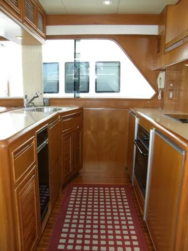 Slide: The Image of Offshore Pilothouse 2000 - 8