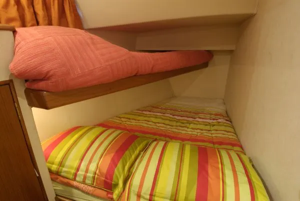 Slide: The Image of Ocean Yachts 4 Stateroom Cockpit Motoryacht 1991 - 5