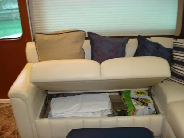 Slide: The Image of Post Sportfish Convertible 2002 - 4