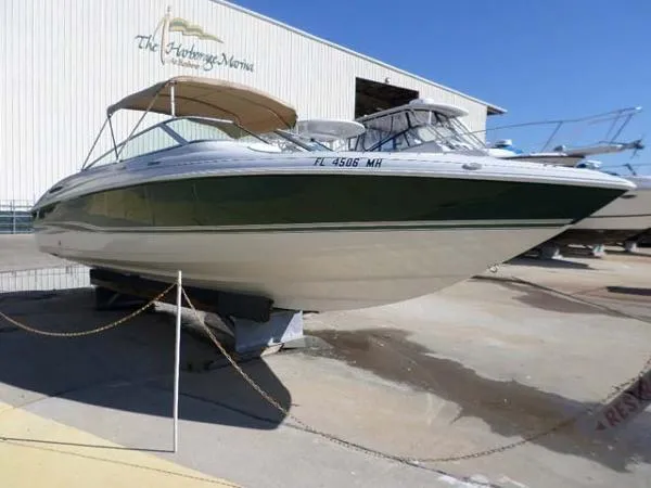 Slide: The Image of Wellcraft 260 Bowrider 2002 - 3