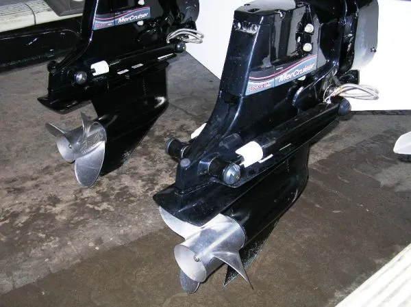 Slide: The Image of Sea Ray *Bowrider* 290 SLX 2006 - 10