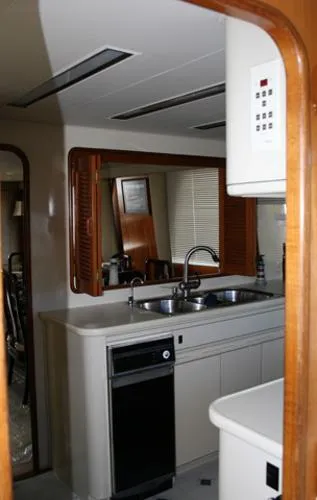 Slide: The Image of Viking Custom Flybridge EAD 1990 - 10