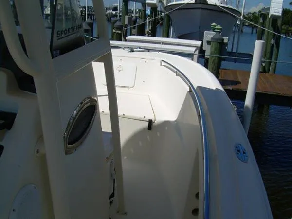Slide: The Image of Scout 210 Sportfish 2004 - 11
