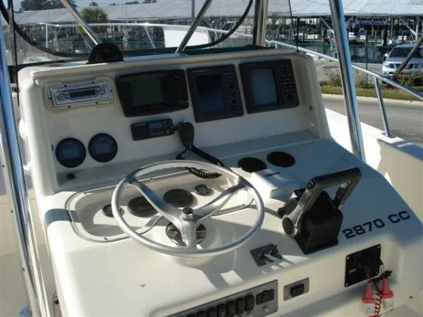 Slide: The Image of Pursuit 2870 Center Console 2000 - 7