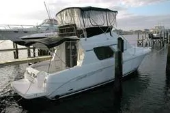 Slide: The Image of Silverton 351 Sedan 1997 - 0
