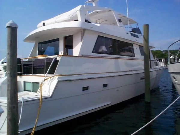 Slide: The Image of Hatteras Cockpit Motoryacht 1988 - 2