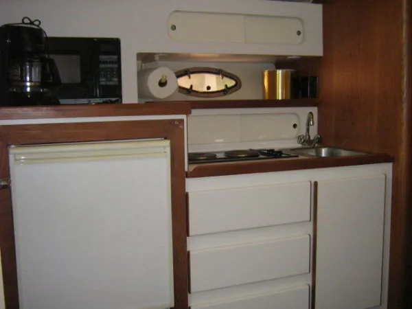 Slide: The Image of Tiara 3100 Open 1992 - 4