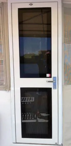 Slide: The Image of Grand Banks Eastbay 38 2002 - 8