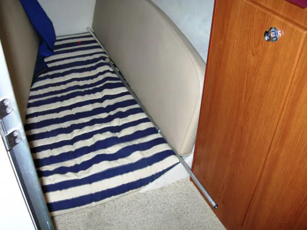 Slide: The Image of Bayliner 285 2004 - 3