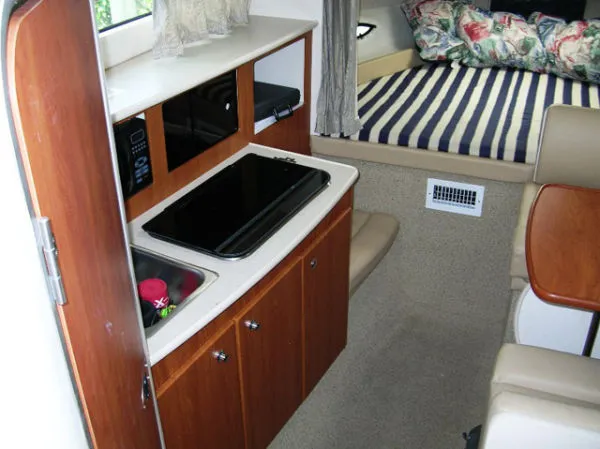 Slide: The Image of Bayliner 285 2004 - 5