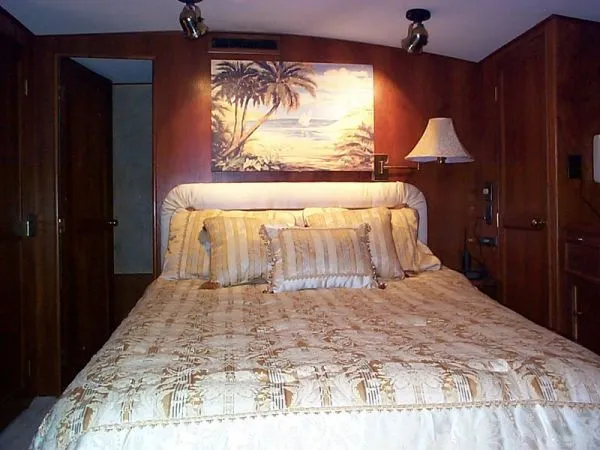 Slide: The Image of Ocean Yachts 55 Convertible Super Sport 1990 - 9