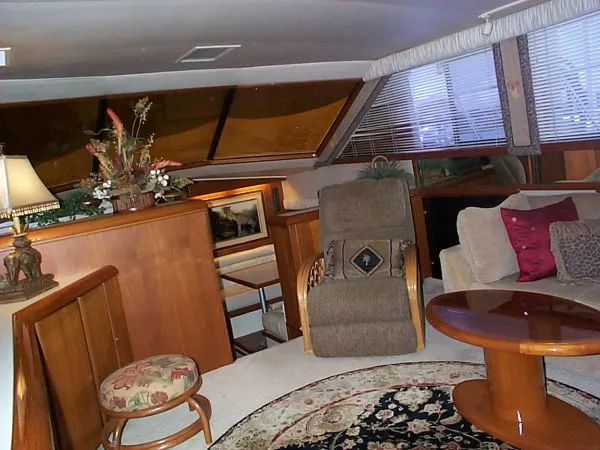 Slide: The Image of Californian Cockpit Motor Yacht 1989 - 3