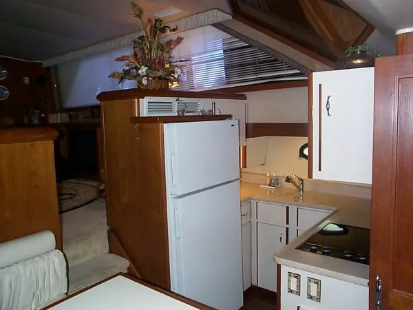Slide: The Image of Californian Cockpit Motor Yacht 1989 - 6