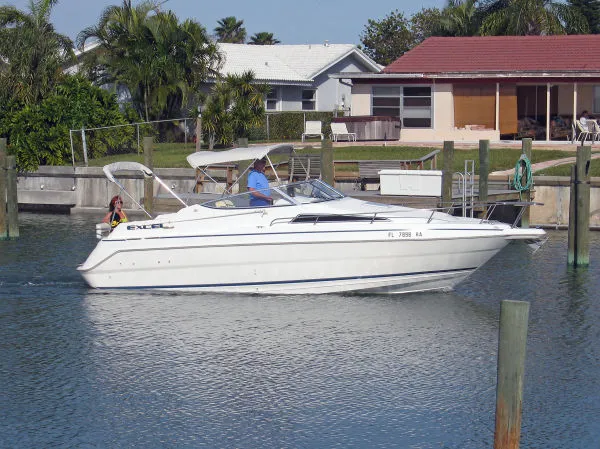 Slide: The Image of Wellcraft Excel 26 SE 1997 - 0