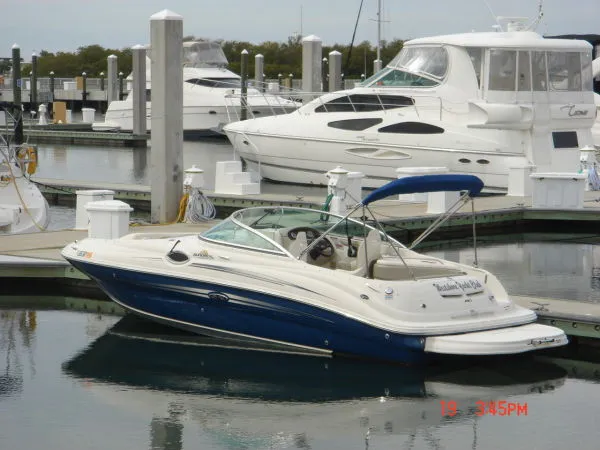 Slide: The Image of Sea Ray 240SD 2007 - 0