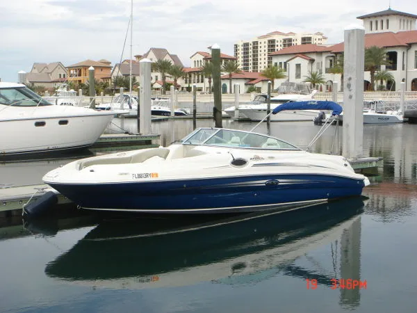 Slide: The Image of Sea Ray 240SD 2007 - 1