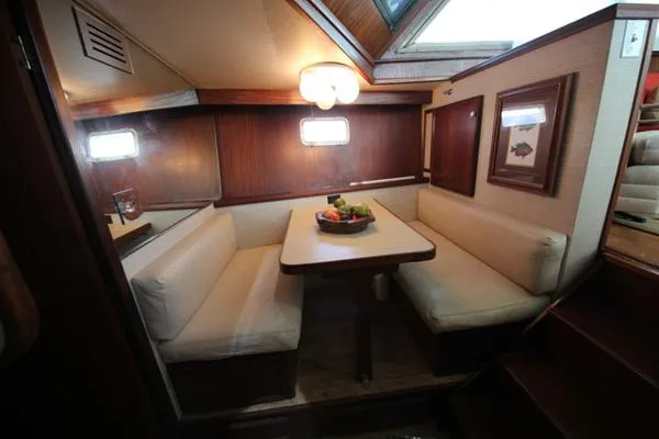 Slide: The Image of Hatteras Aft Cabin 1981 - 5