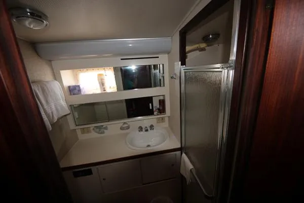 Slide: The Image of Hatteras Aft Cabin 1981 - 9