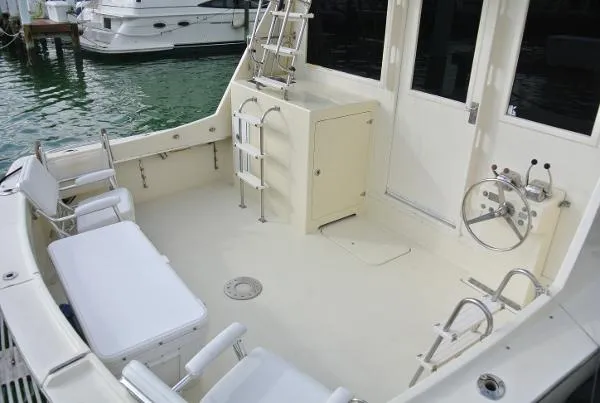 Slide: The Image of Hatteras Flybridge Convertible 1977 - 2