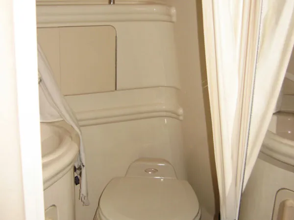 Slide: The Image of Sea Ray 280 Sundancer 2005 - 5