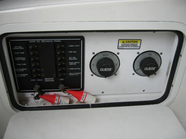 Slide: The Image of Sea Ray 280 Sundancer 2005 - 9