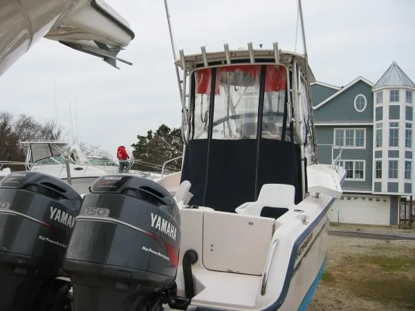 Slide: The Image of Grady-White 268 Islander 2000 - 7