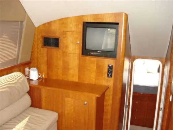 Slide: The Image of Luhrs *36 Convertible* 1998 - 2