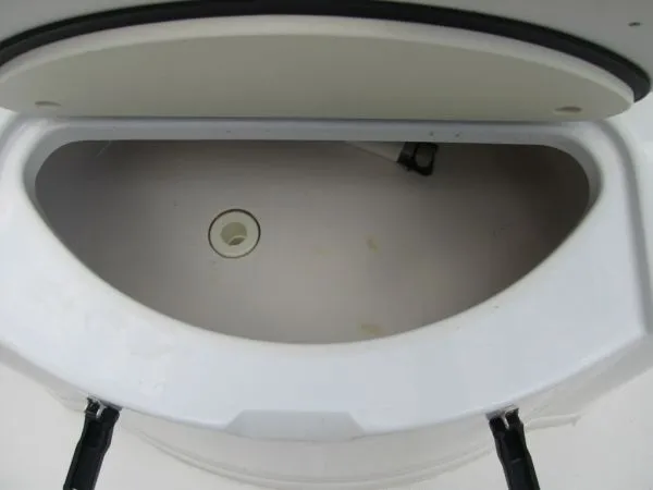 Slide: The Image of Donzi 28ZF 2000 - 5