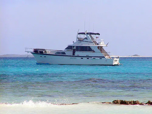 Slide: The Image of Hatteras LRC Yachtfish 1979 - 0