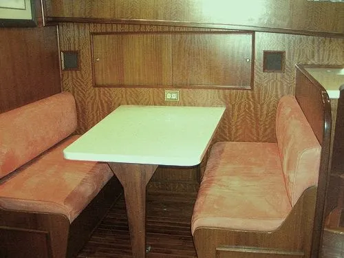 Slide: The Image of Hatteras LRC Yachtfish 1979 - 10