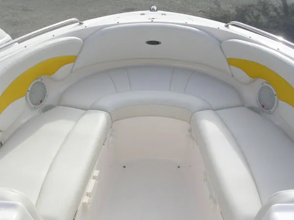Slide: The Image of Chaparral *230 SSI* 2003 - 1