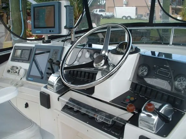 Slide: The Image of Blackfin *Convertible* 1997 - 4