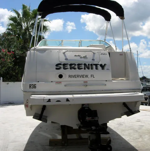 Slide: The Image of Sea Ray 2000 - 3