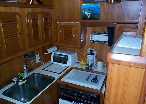 Slide: The Image of Heritage East Sundeck Trawler 2003 - 5