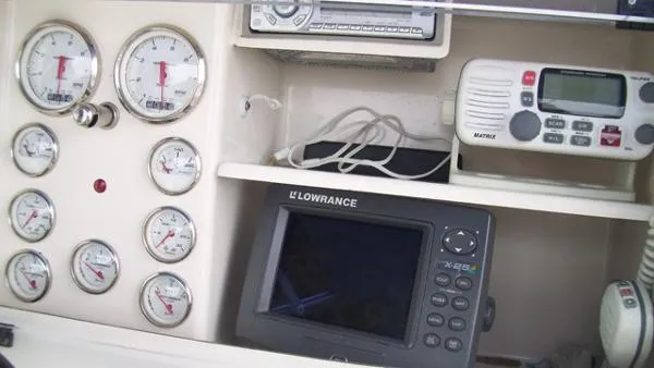 Slide: The Image of Paramount Center Console 2006 - 7