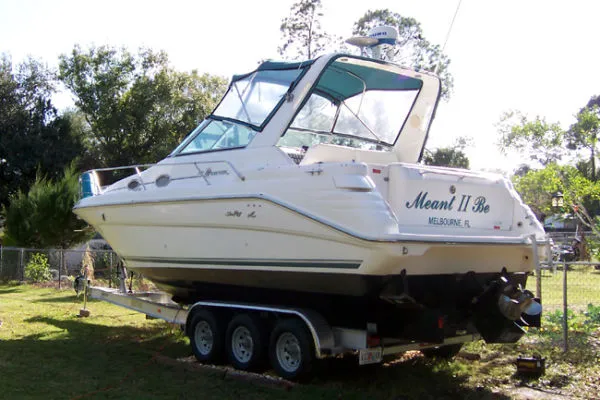 Slide: The Image of Sea Ray Sundancer 1996 - 10