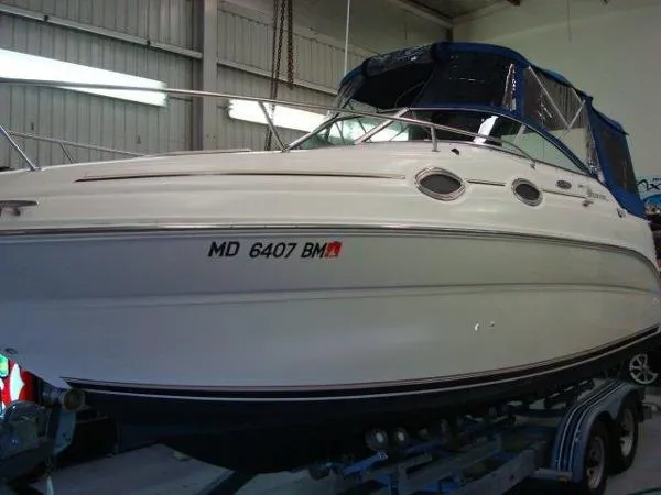 Slide: The Image of Sea Ray 240 Sundancer 2001 - 11