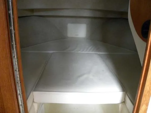 Slide: The Image of Parker Marine 2530 Extended Cabin 1998 - 4