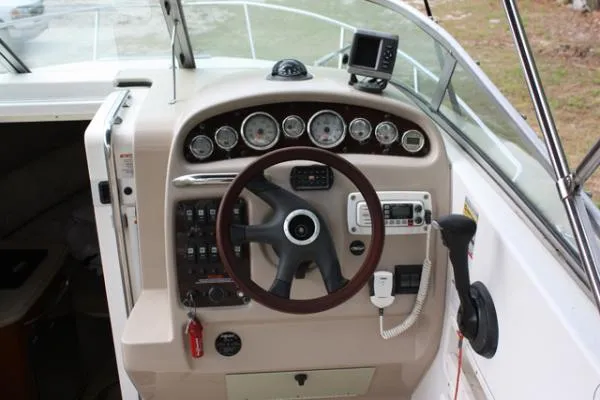Slide: The Image of Chaparral 240 SIGNATURE 2005 - 2