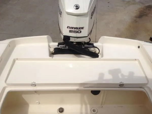Slide: The Image of Scout Boats BAY SCOUT 2003 - 3