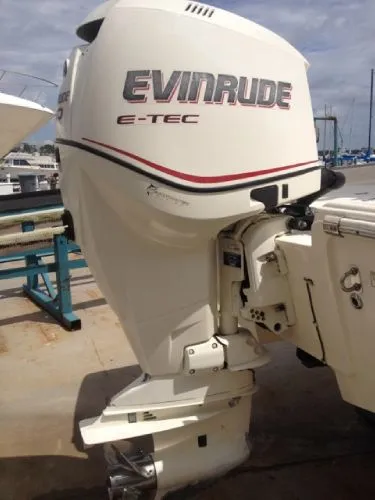 Slide: The Image of Scout Boats BAY SCOUT 2003 - 4