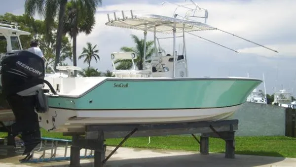Slide: The Image of Sea Craft Center Console 2002 - 9