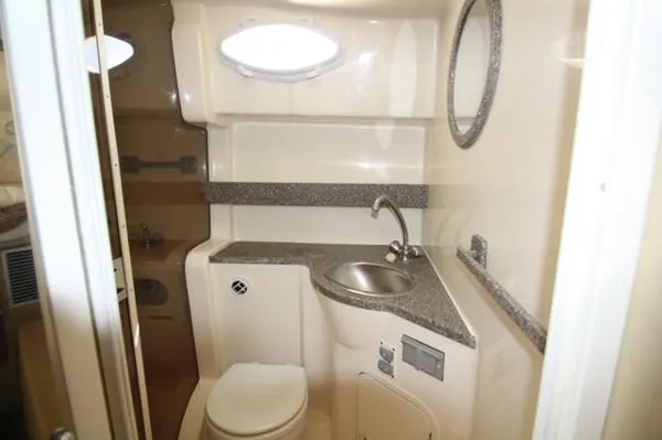 Slide: The Image of Rinker 342 Fiesta Vee 2005 - 4