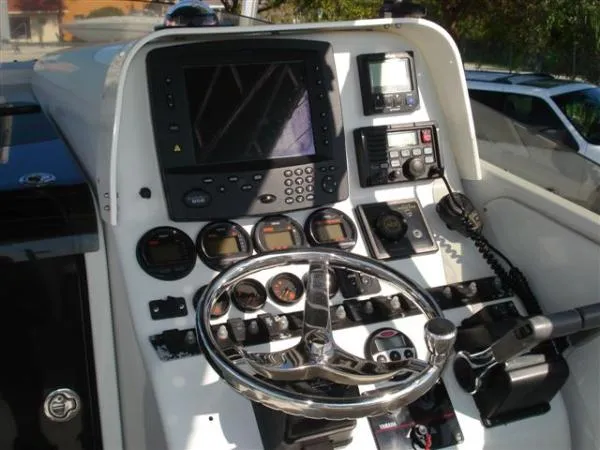 Slide: The Image of Contender Center Console 2003 - 7