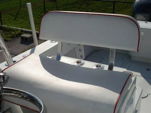 Slide: The Image of Contender Center Console 2003 - 8