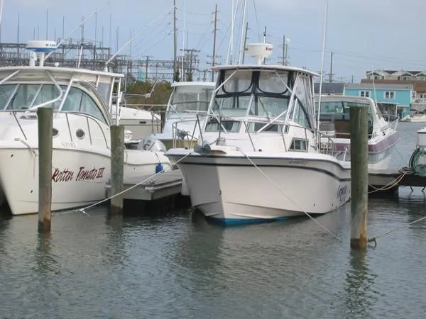 Slide: The Image of Grady White 272 Sport Fisherman 1998 - 5