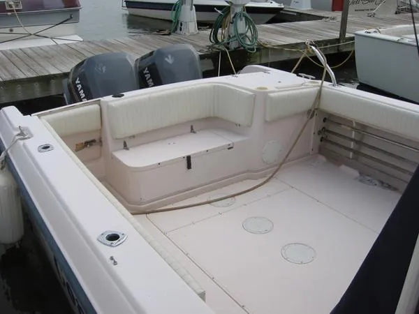 Slide: The Image of Grady White 272 Sport Fisherman 1998 - 9