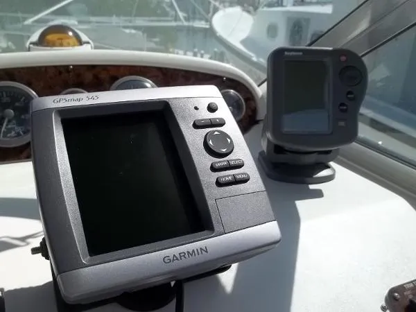 Slide: The Image of Sea Ray 250 Sundancer 1995 - 11